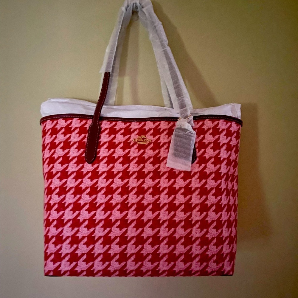 Coach Houndstooth Bag